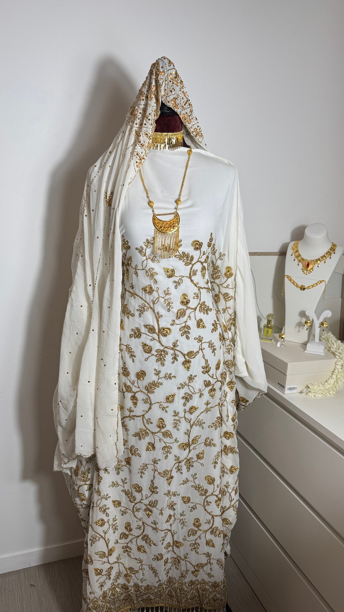 Robe Faoula Blanche
