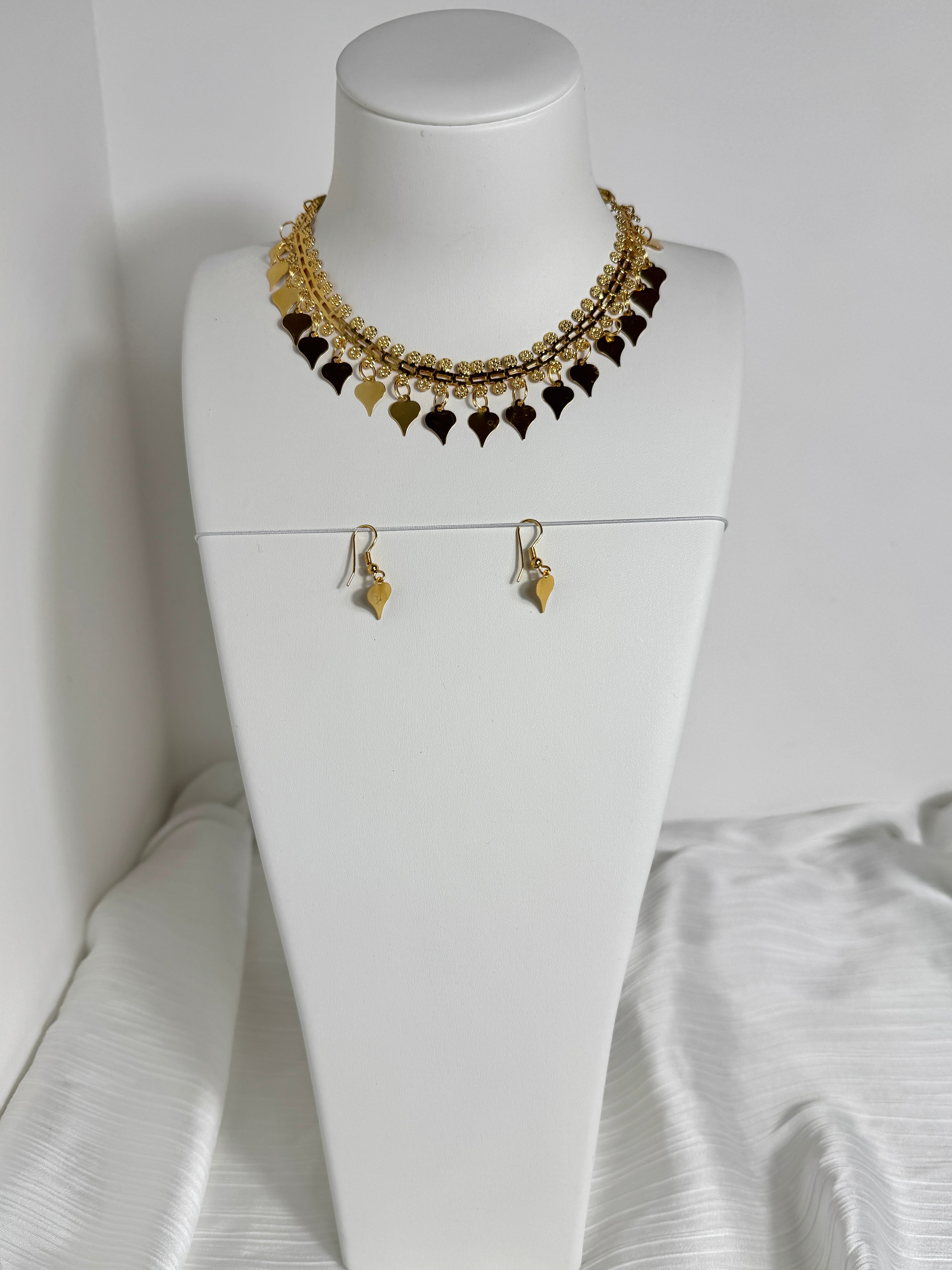 Collier Mãj