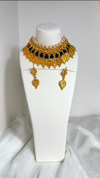 Collier Hind