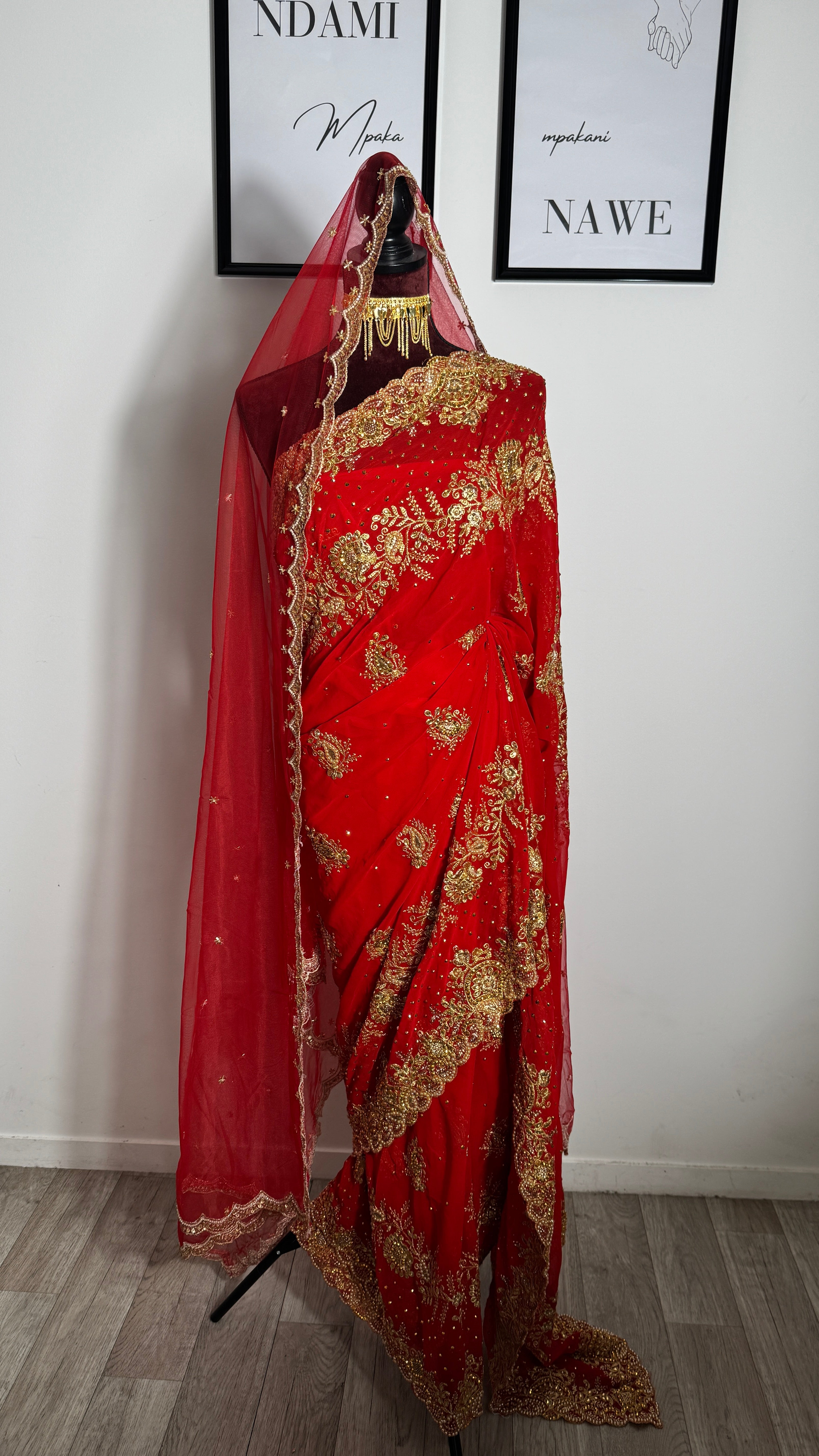 Saree Rouge